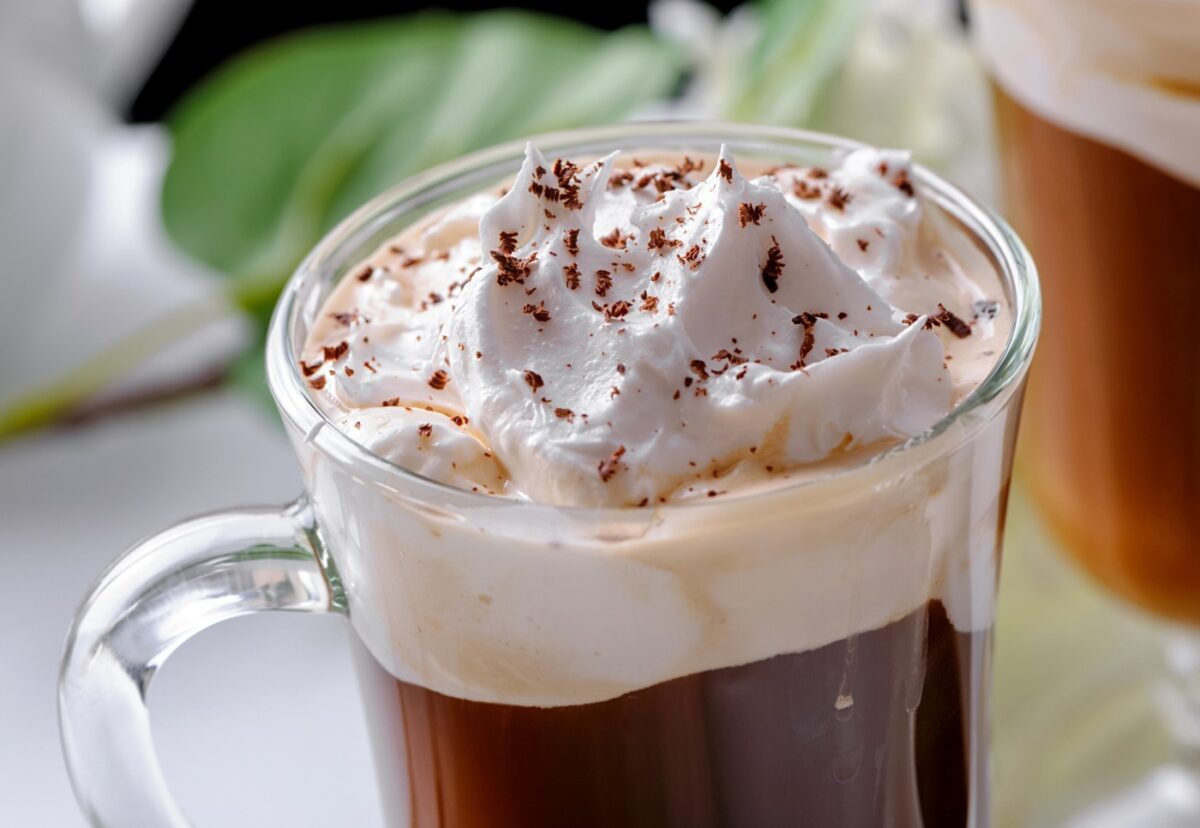 Cómo hacer un café vienés. historia, origen y preparación