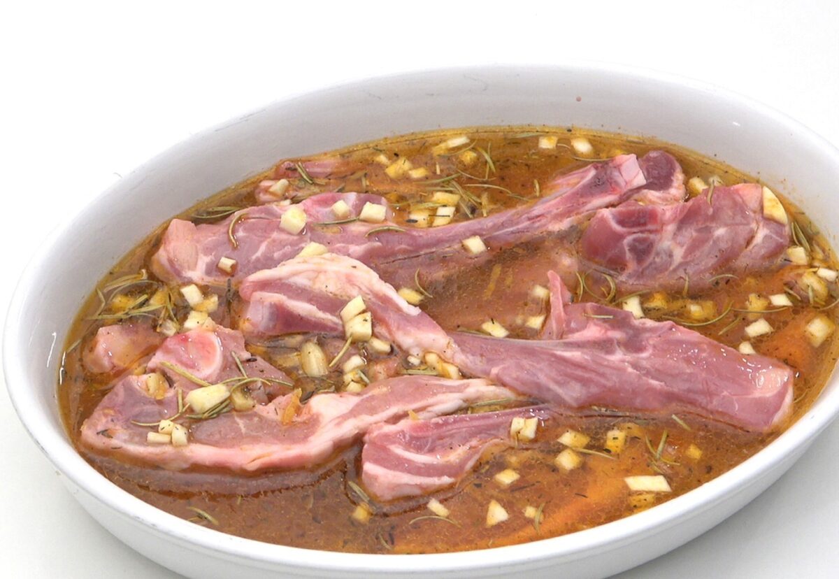 Chuletas de cordero al horno. Un plato ideal para cualquier ocasión