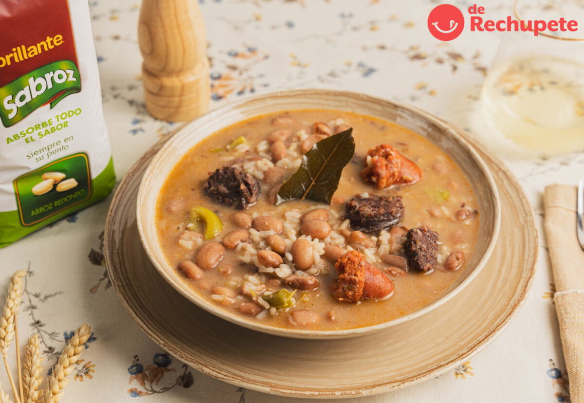 Judías pintas con arroz
