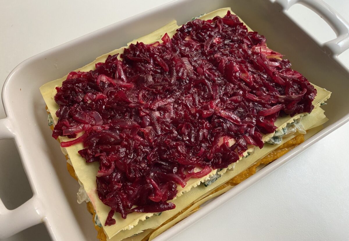 Lasaña arcoíris. Una receta llena de sabor y verduras
