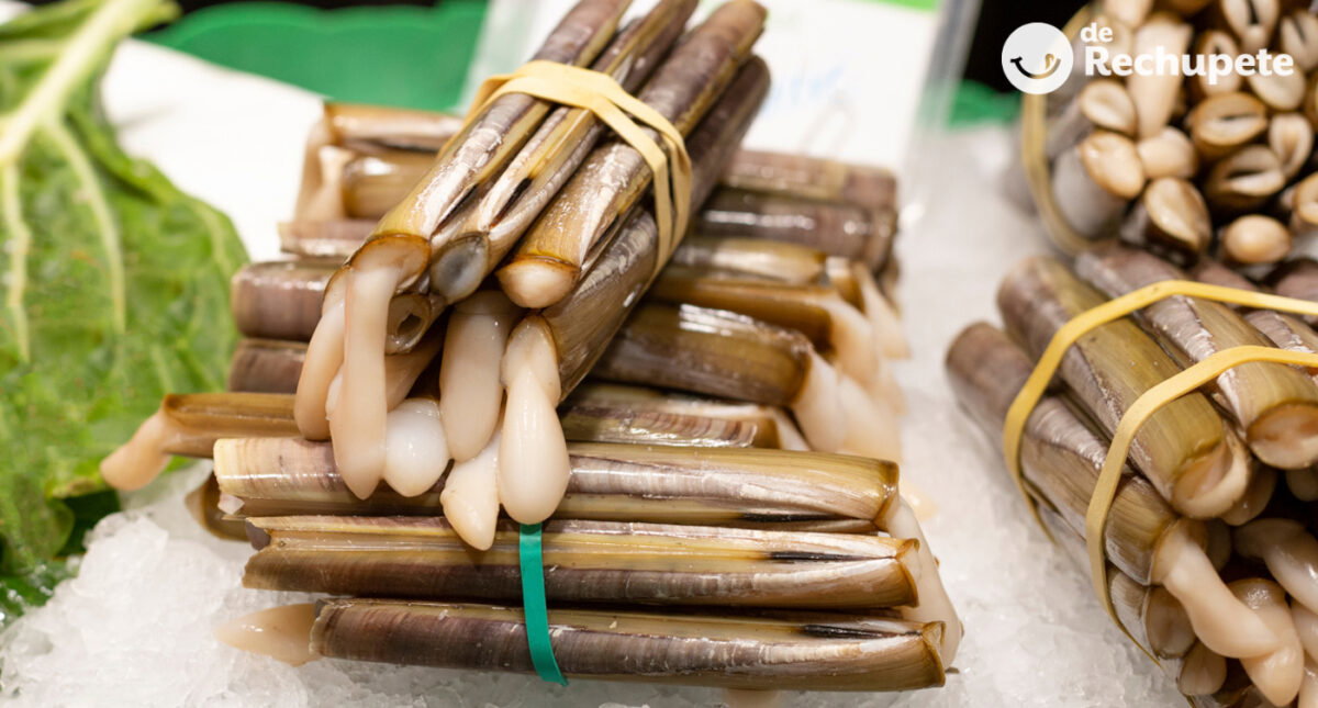 Navajas gallegas a la plancha con ajo y perejil