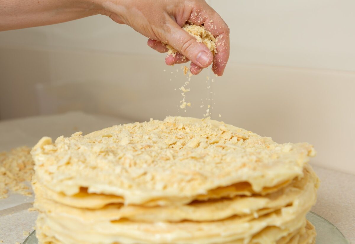 Pastel Napoleón. Cómo prepararlo con la receta tradicional