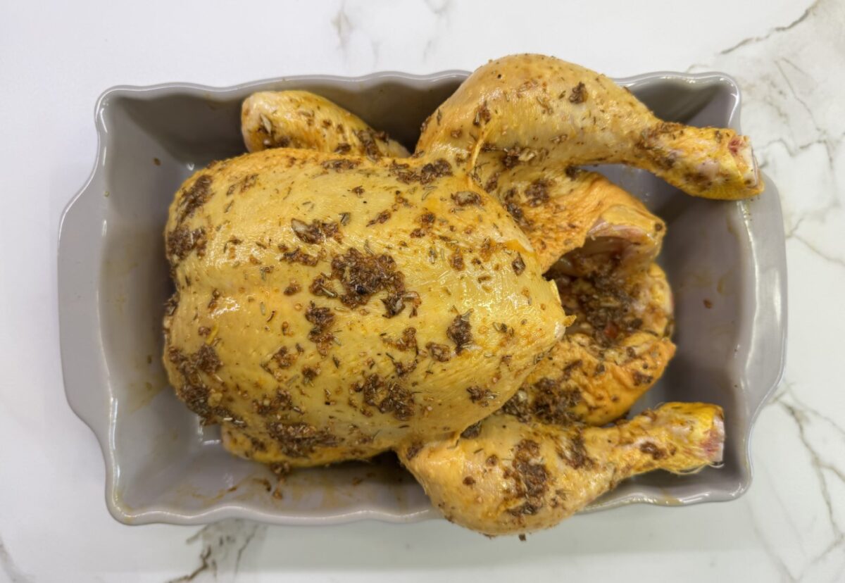 Pollo rostizado. Jugoso, dorado y perfecto en casa