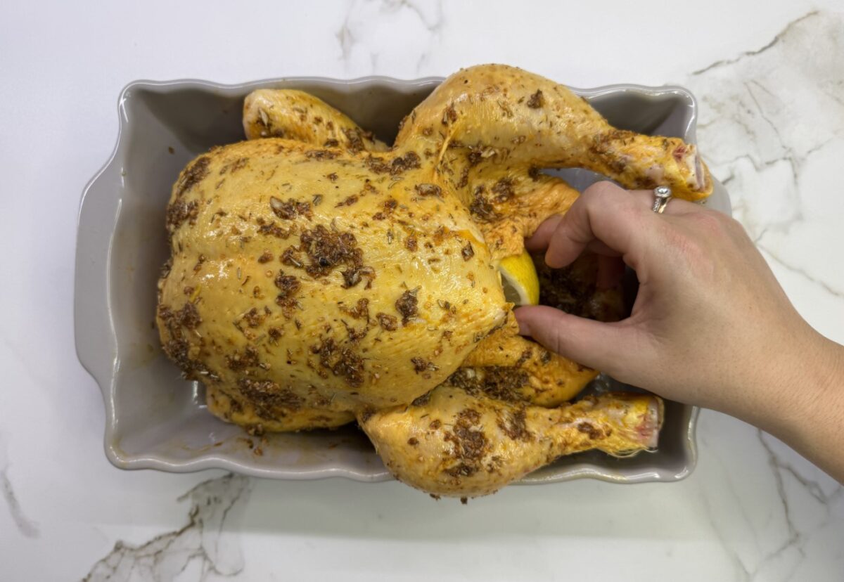 Pollo rostizado. Jugoso, dorado y perfecto en casa