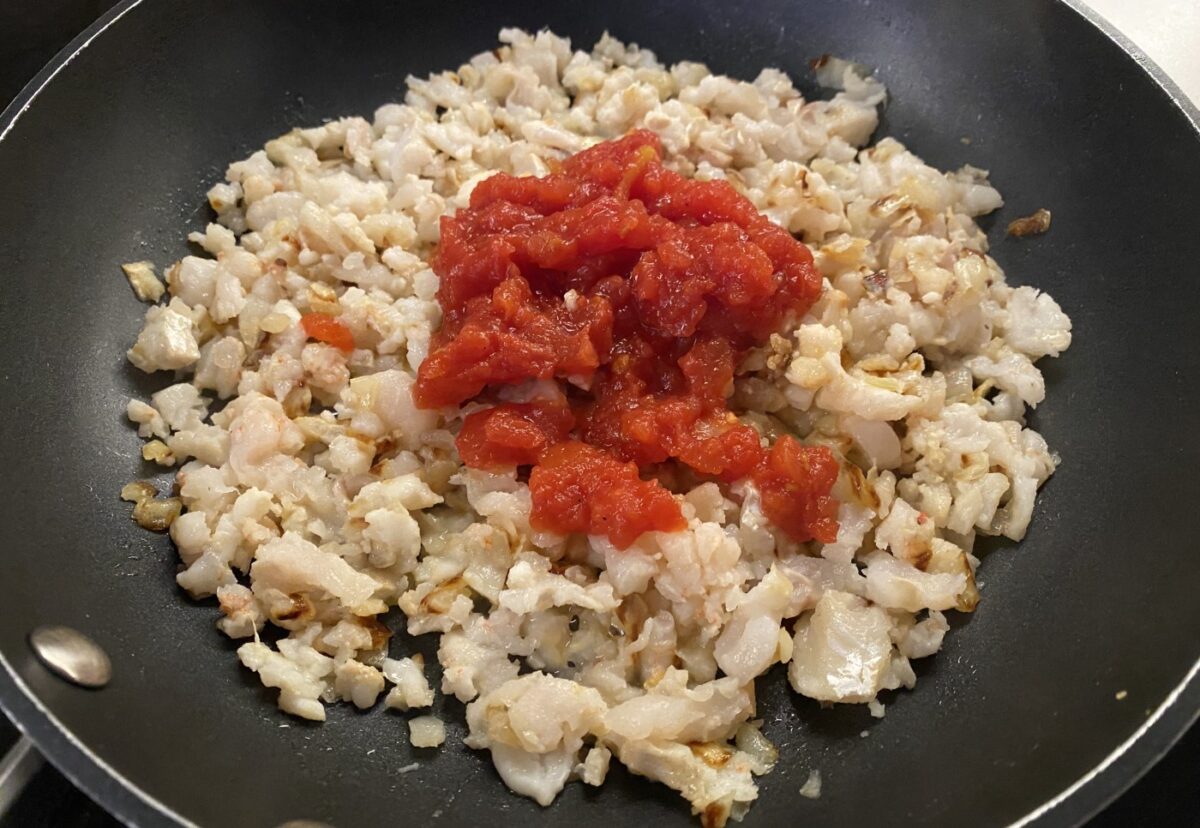 Pudin de merluza y gambas paso a paso