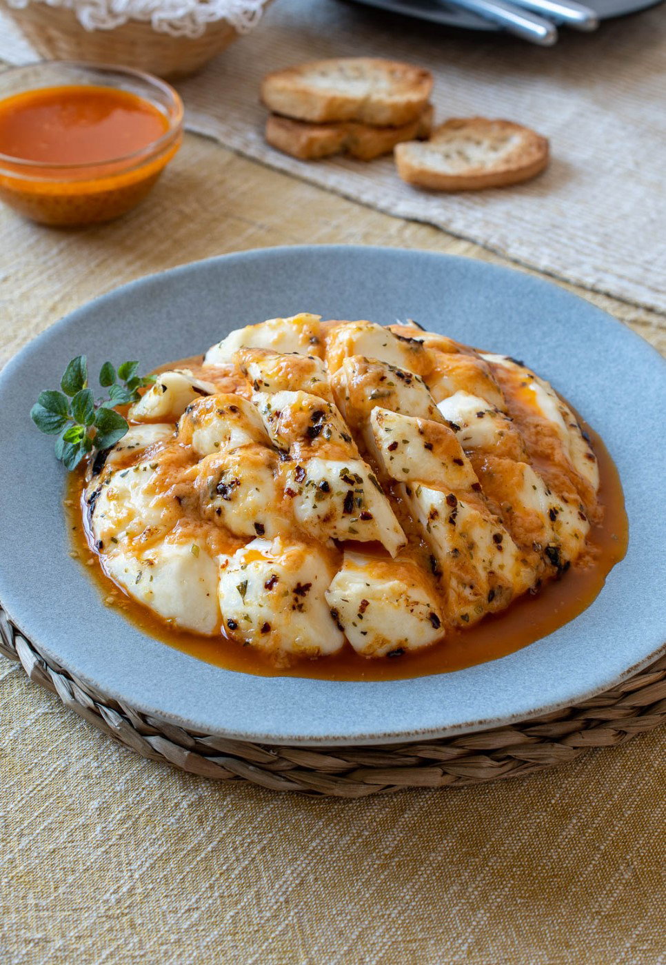 Queso asado canario con mojo picón paso a paso