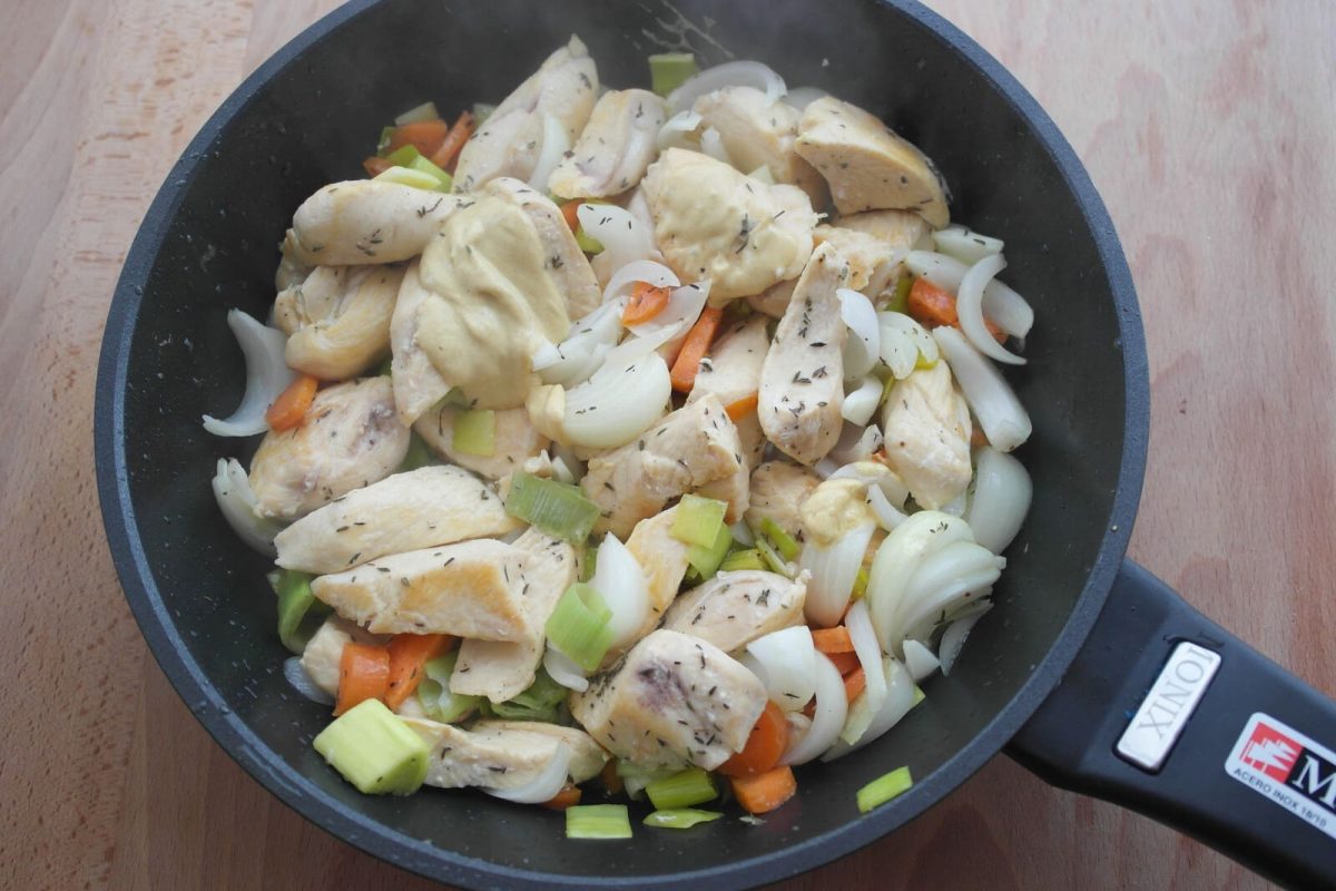 chicken pie paso 5