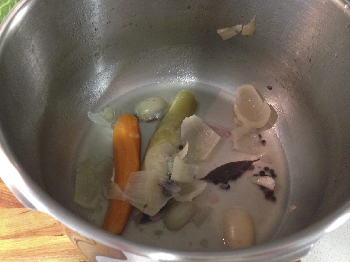 codillo al horno con verduras paso 23