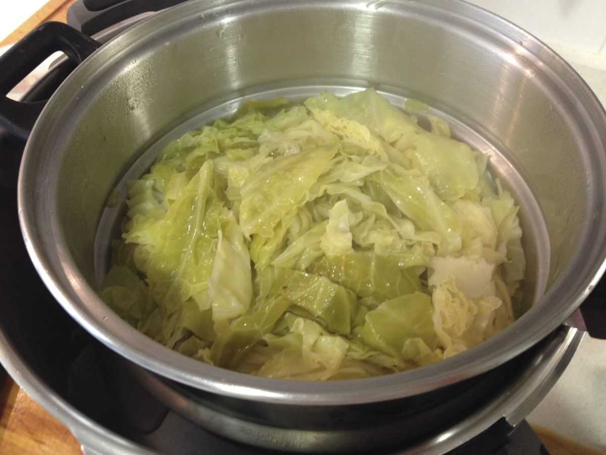 codillo al horno con verduras paso 30