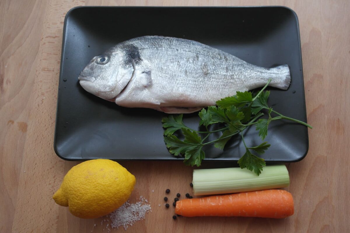 dorada al papillote con verduritas paso 1