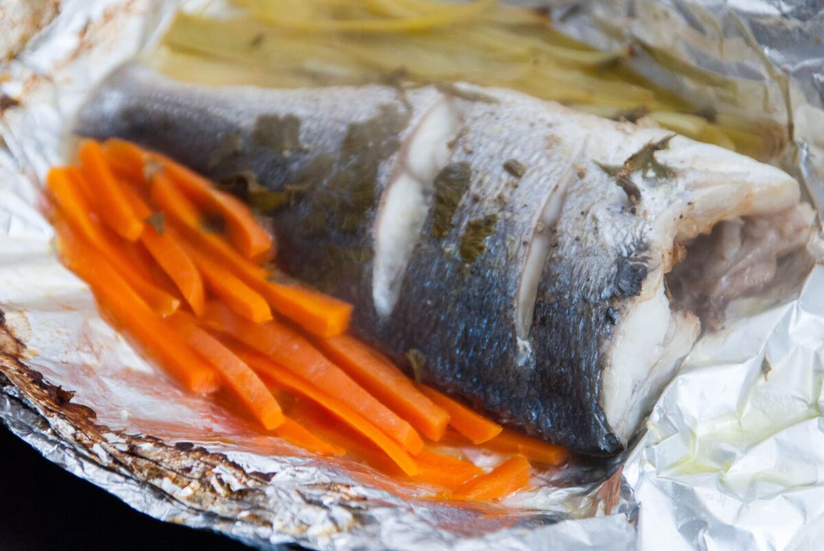 dorada al papillote con verduritas paso 7