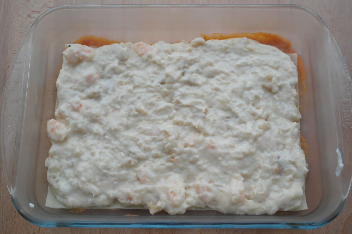 lasaña de bacalao y langostinos paso 22