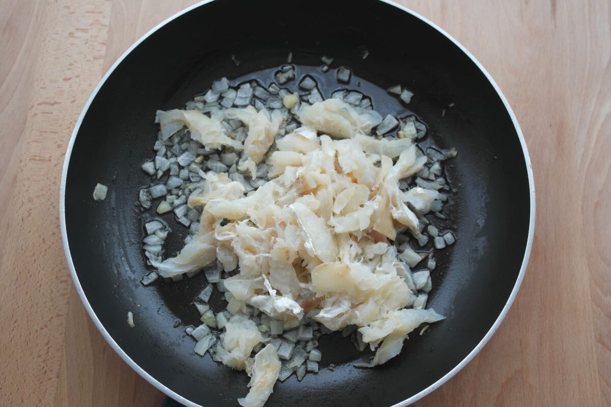 lasaña de bacalao y langostinos paso 7