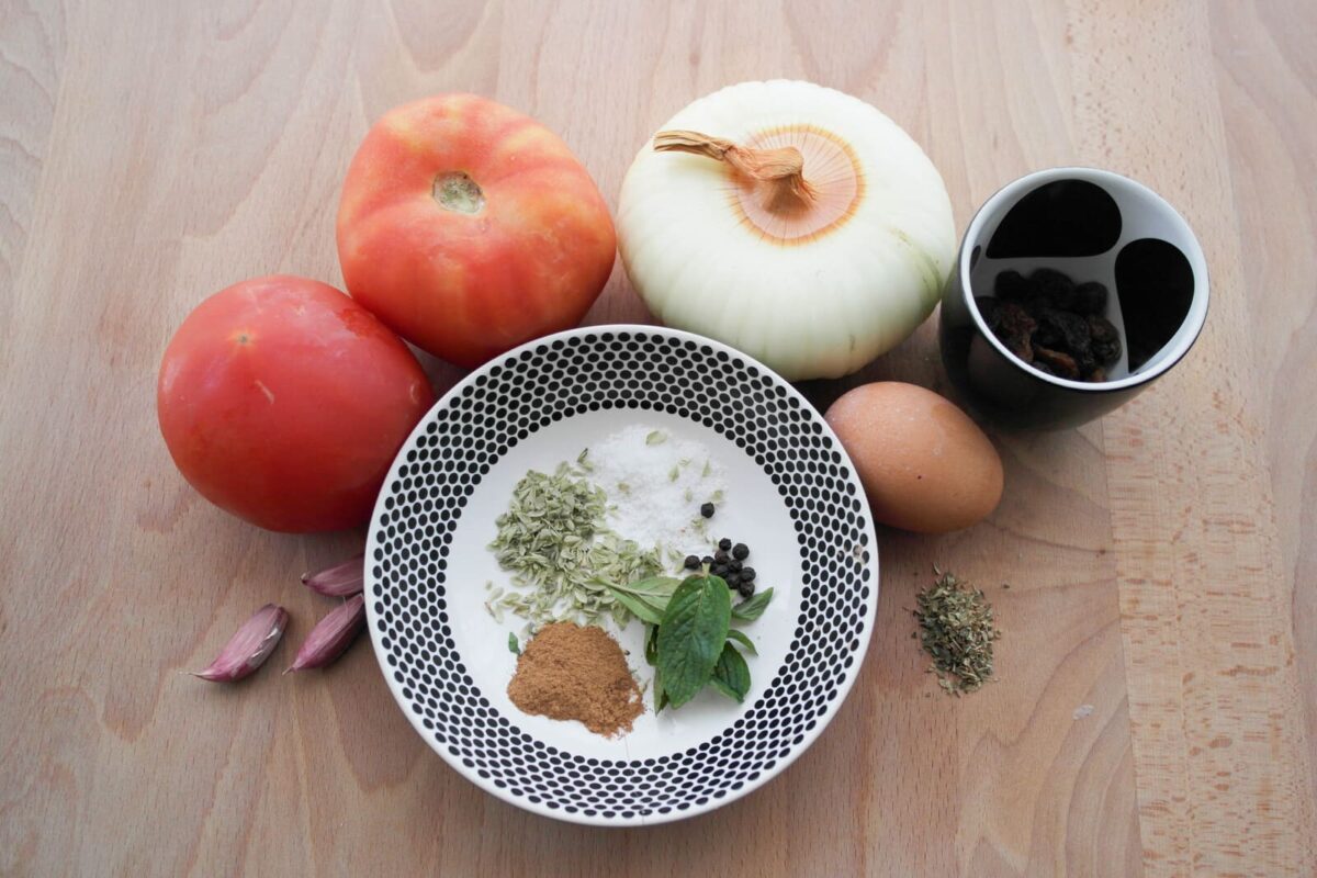 pseftokefedes albóndigas de tomate griegas paso 1