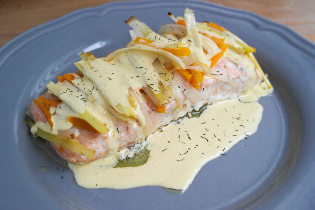 salmón en papillote con salsa holandesa paso 13
