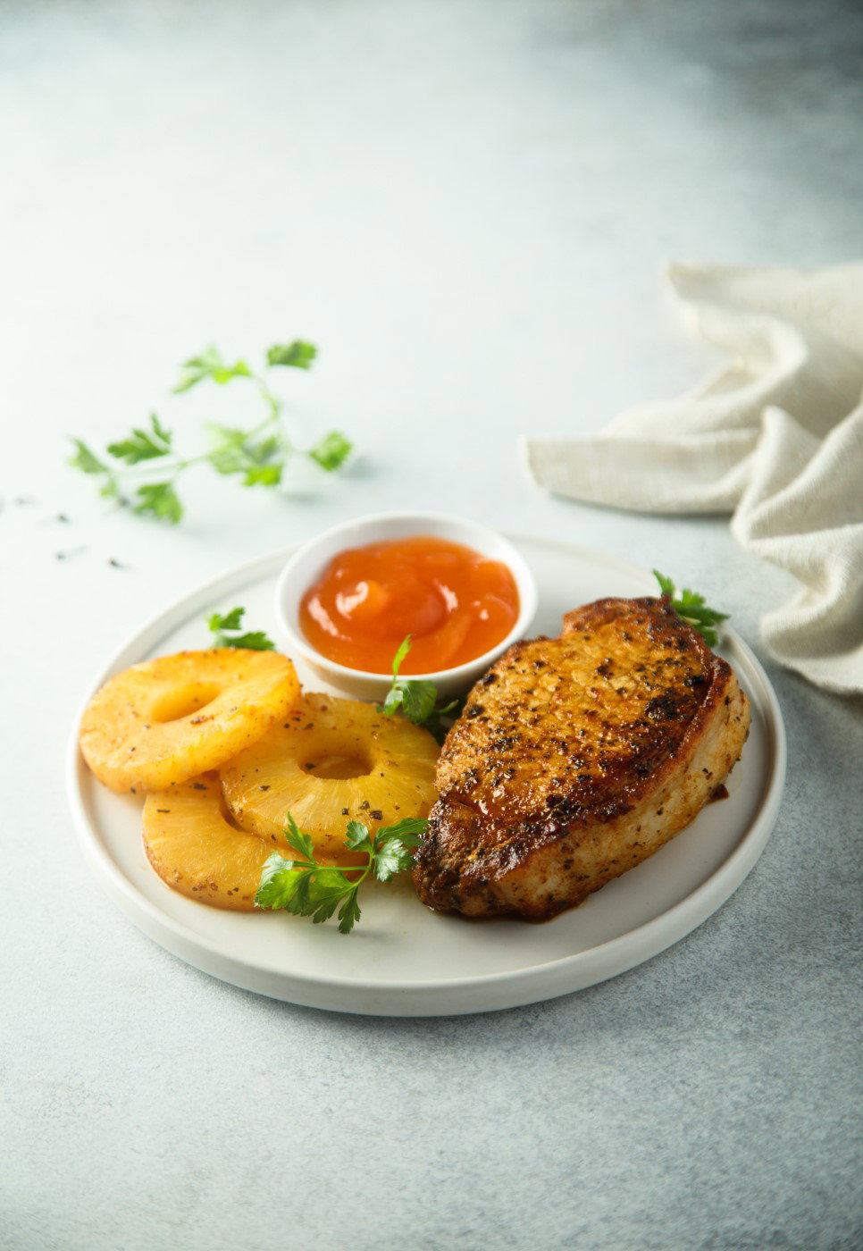 Salsa de piña para carne. Una receta sencilla y deliciosa