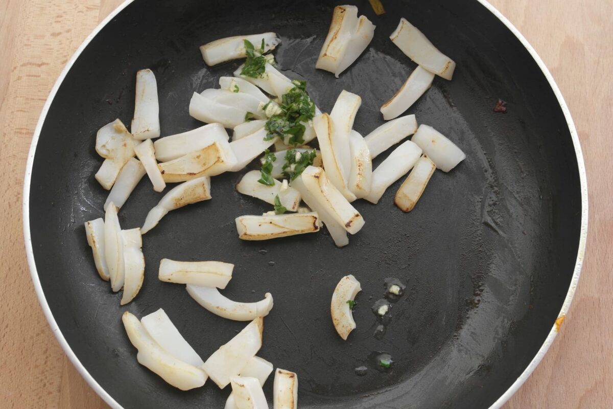 sepia a la plancha con verduras paso 8