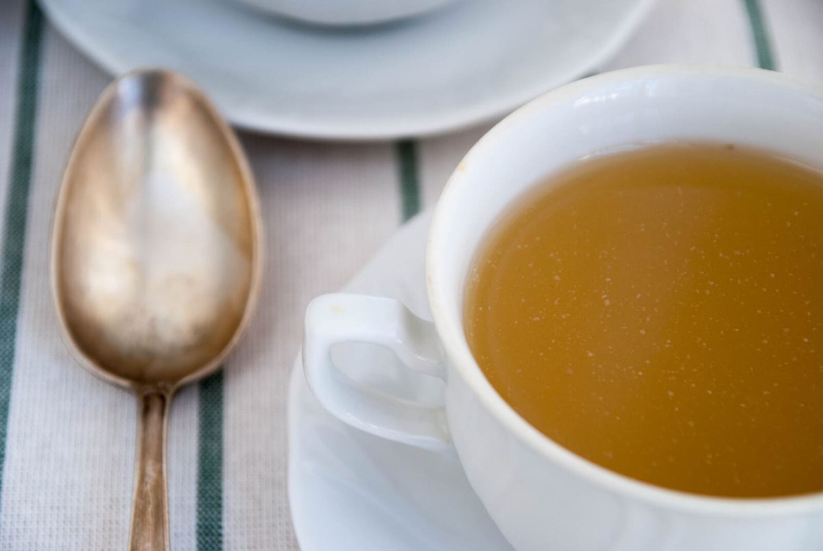 sopa de pollo casera paso 6