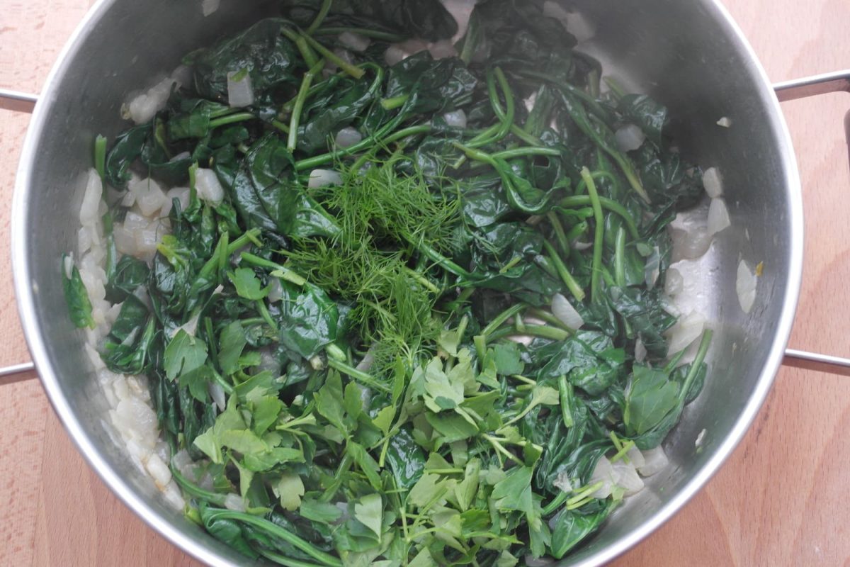 spanakorizo arroz con espinacas receta griega paso 5