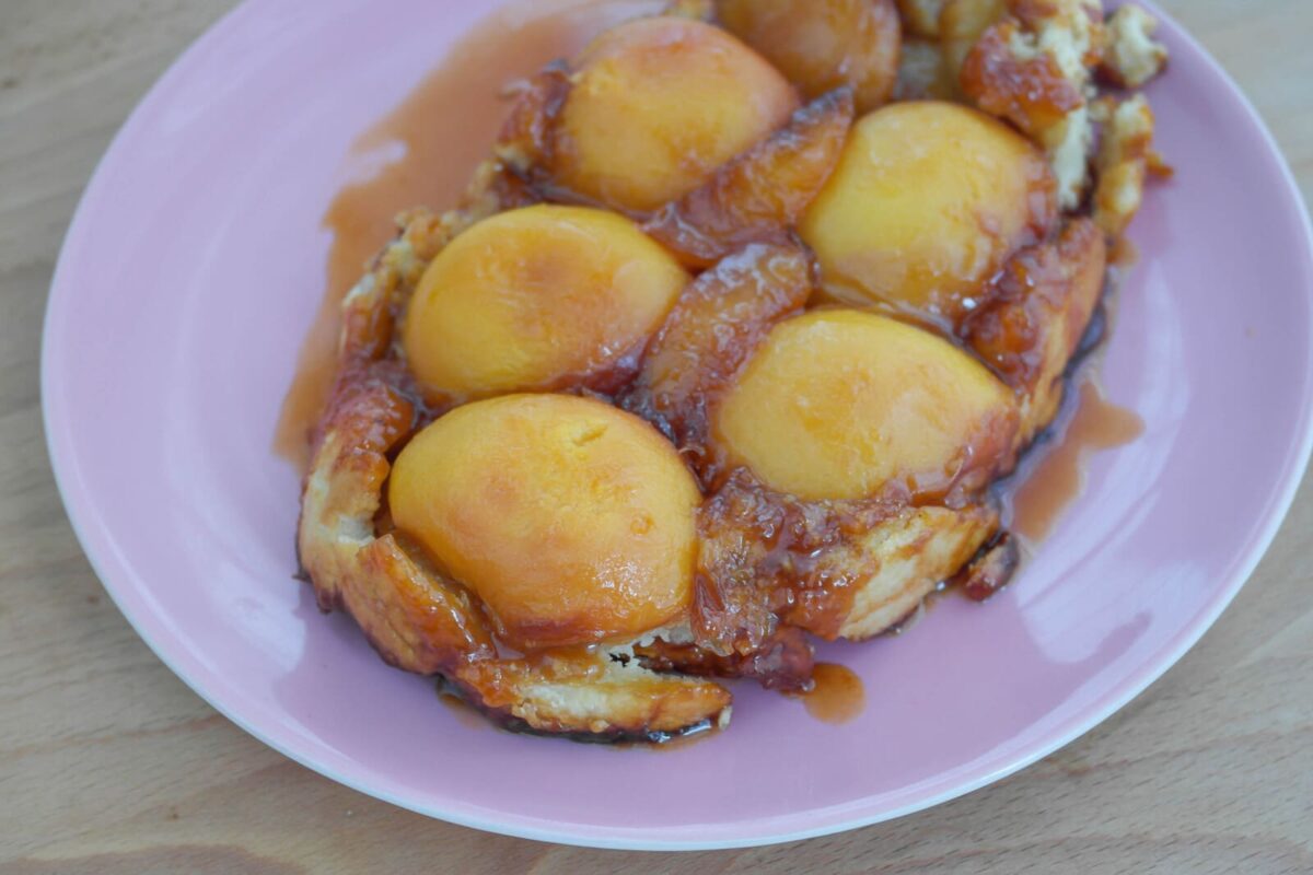 tarta tatín de melocotones paso 23