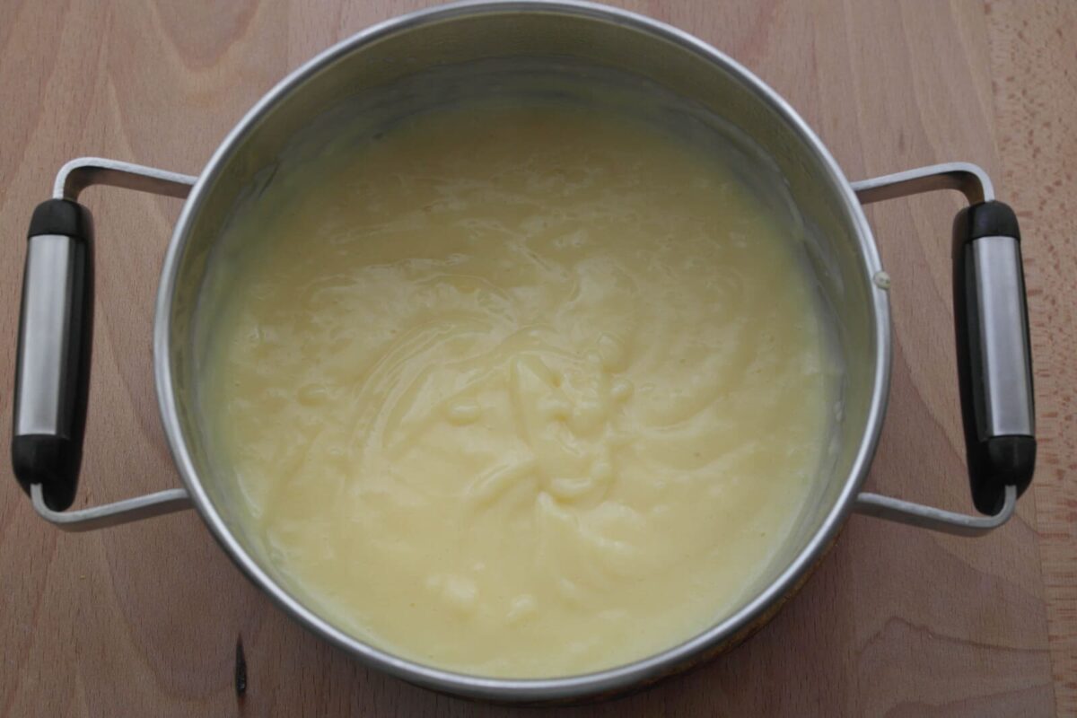 xuxos o pepitos rellenos de crema paso 15