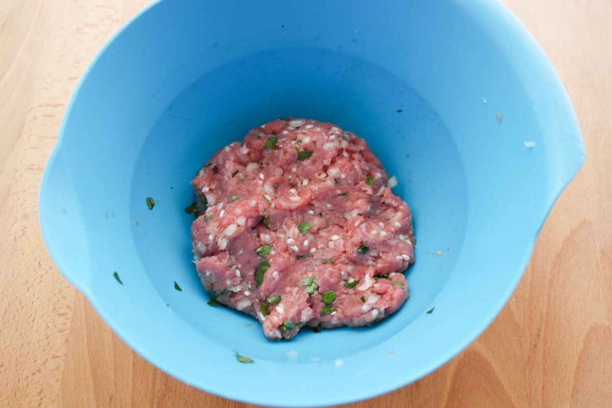 youvarlakia avgolemono albóndigas griegas paso 3