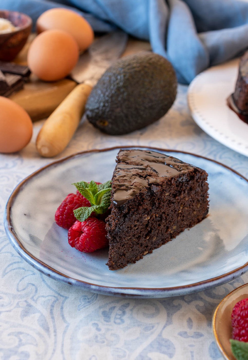 Bizcocho de chocolate y aguacate. Una receta paso a paso