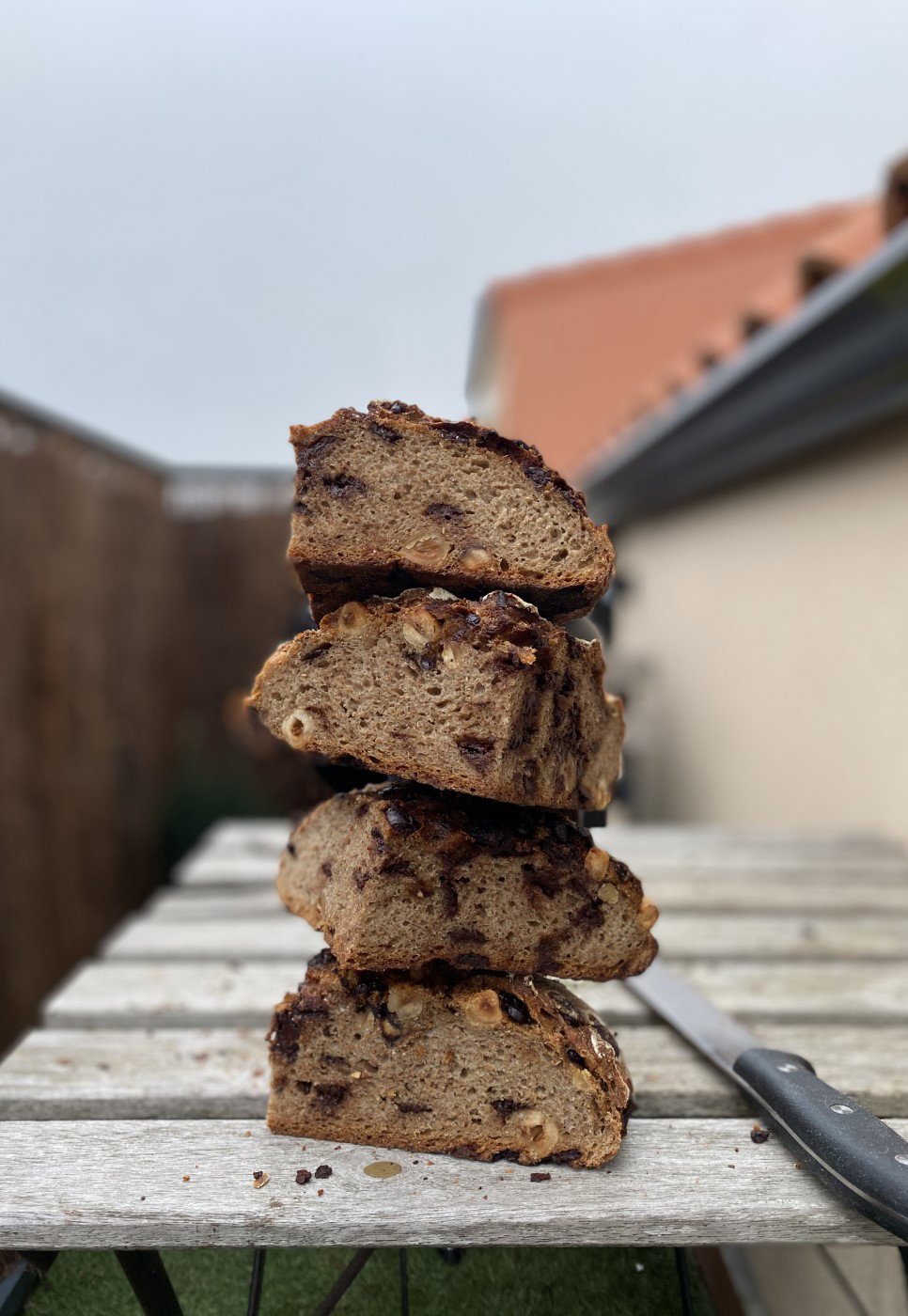 Pan integral con chocolate y avellanas paso a paso
