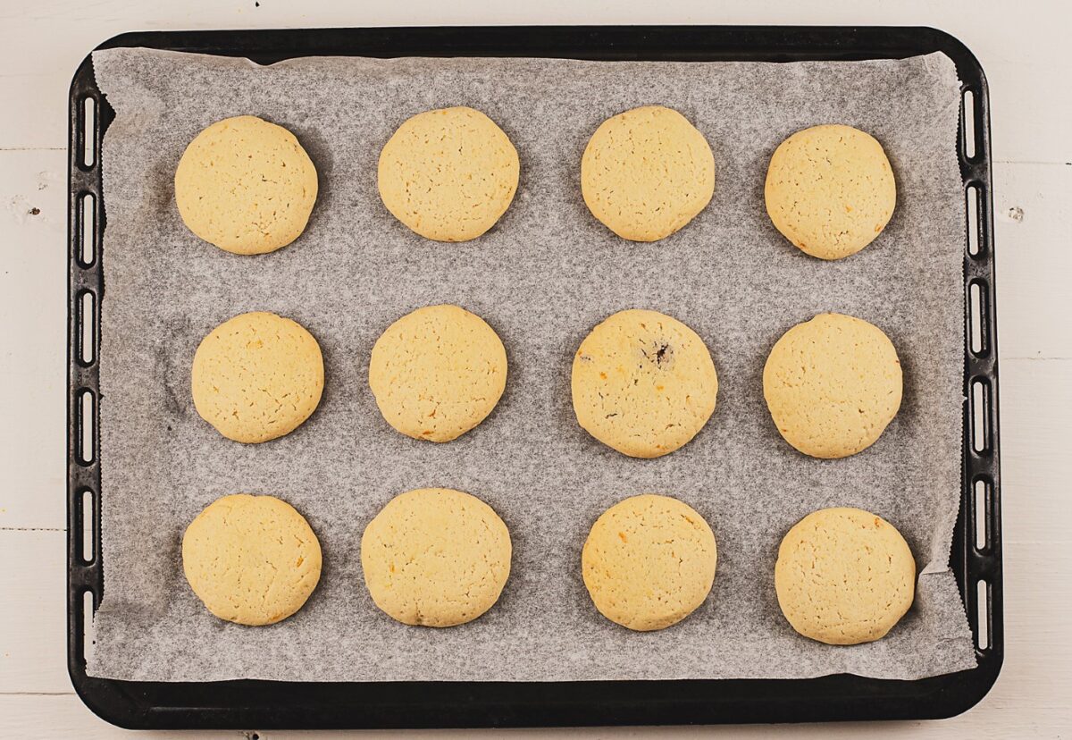 Galletas rellenas de crema de chocolate paso a paso
