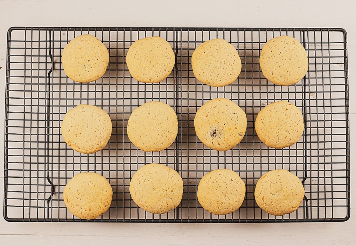 Galletas rellenas de crema de chocolate paso a paso