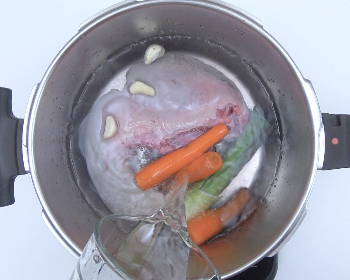 Lengua de ternera en salsa