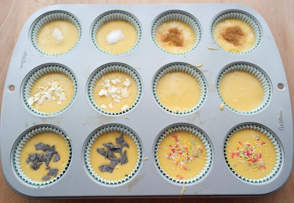 Magdalenas rellenas con varios rellenos. Un postre muy sencillo