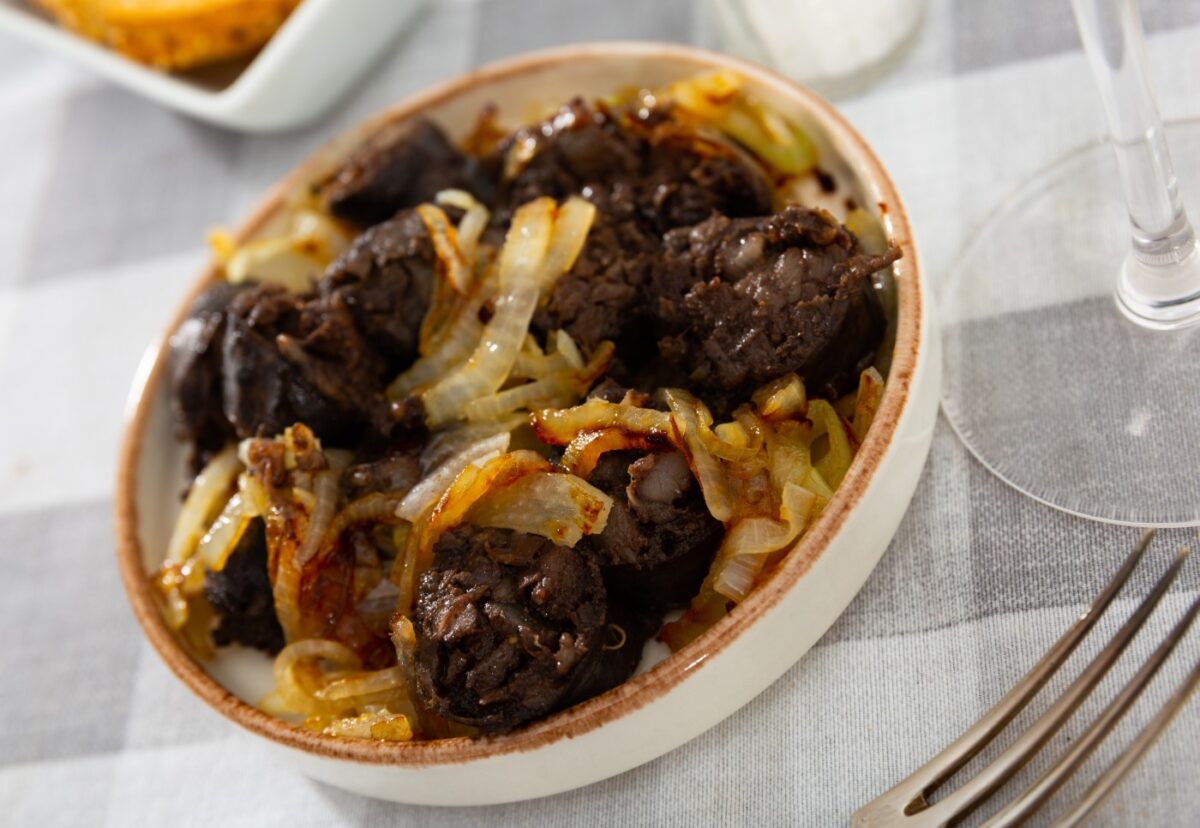 Morcilla española. Tipos y origen según región autónoma