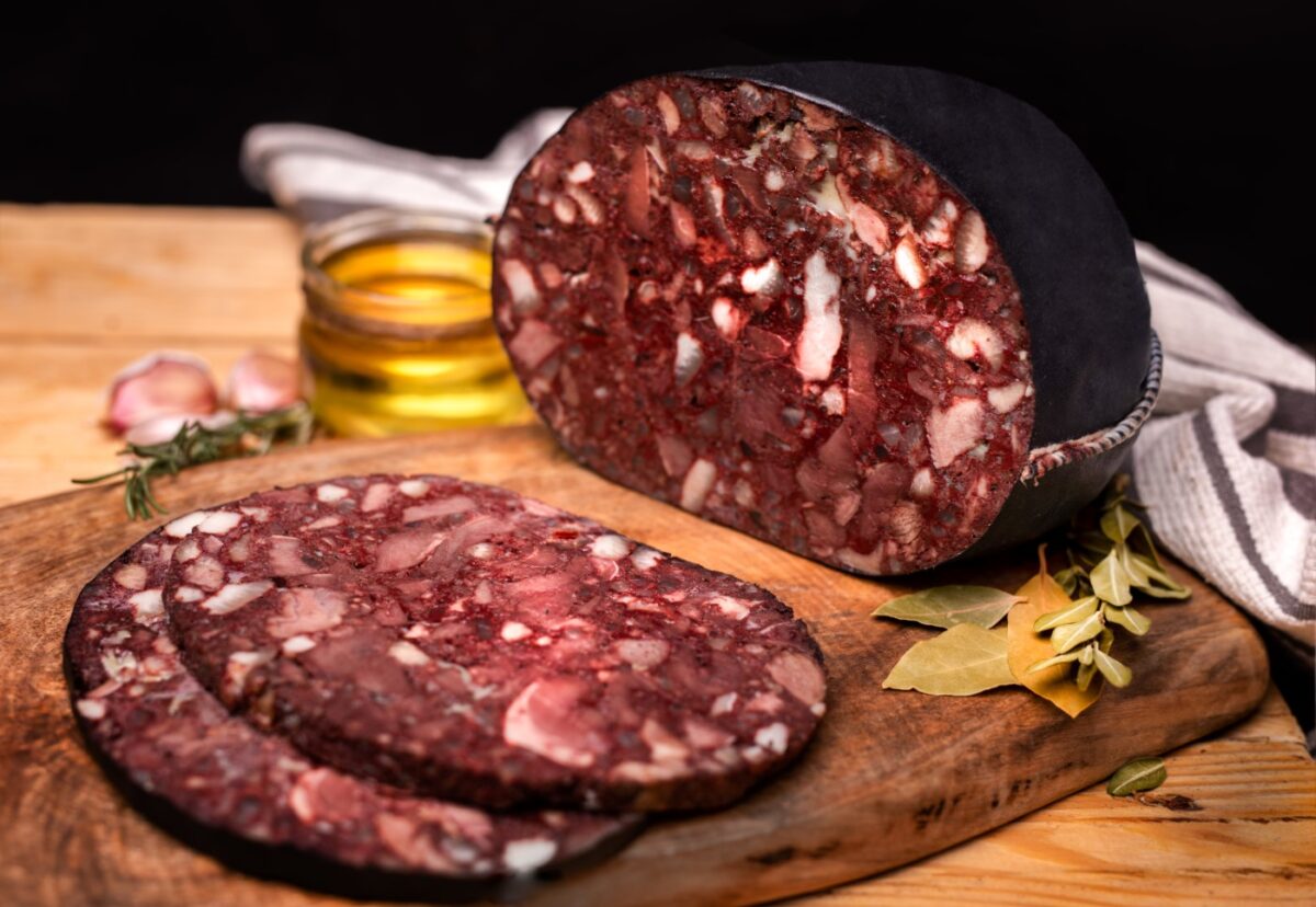 Morcilla española. Tipos y origen según región autónoma
