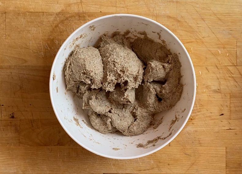 Pan integral con chocolate y avellanas paso a paso