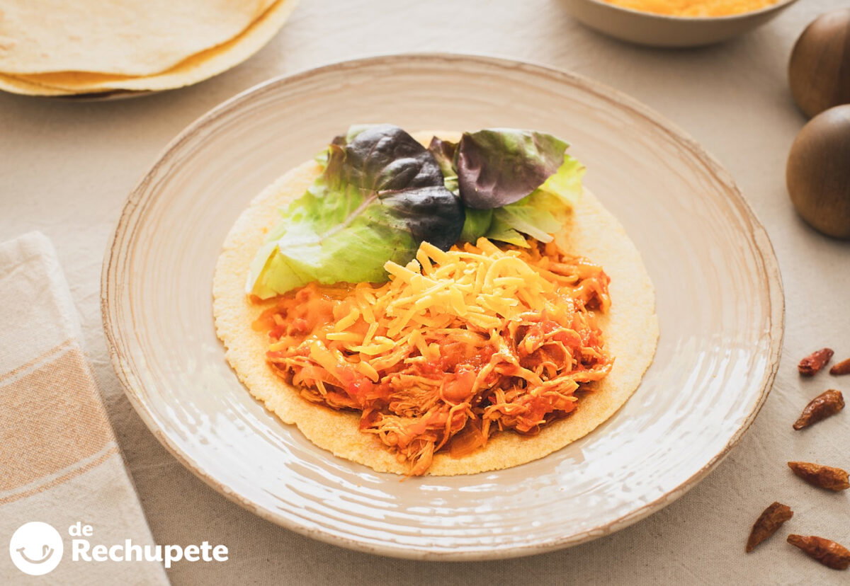 Tinga de pollo. Receta tradicional mexicana fácil y sabrosa