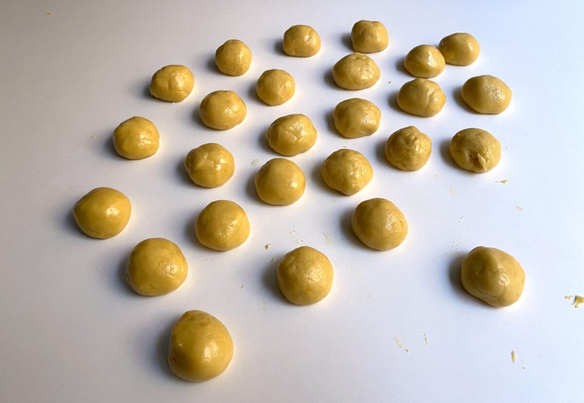 Rollos de naranja murcianos. Un dulce tradicional muy sencillo