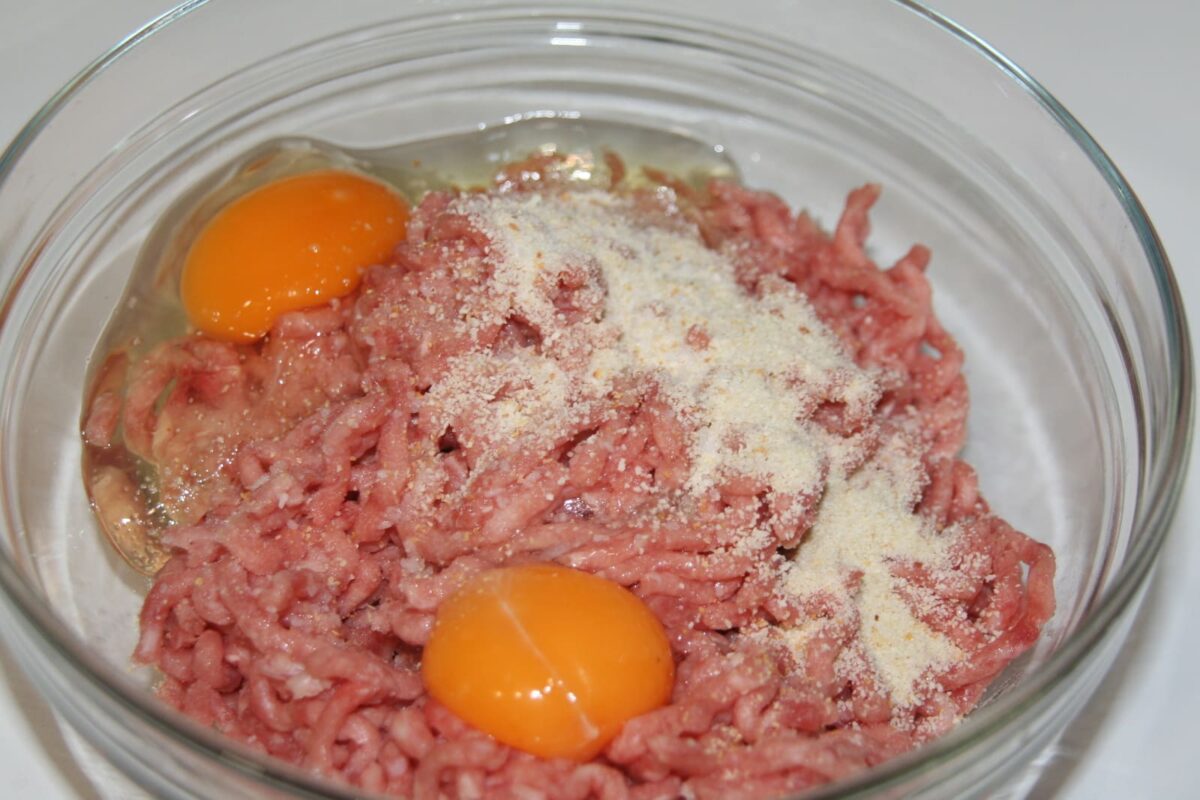 albóndigas con pisto paso 8