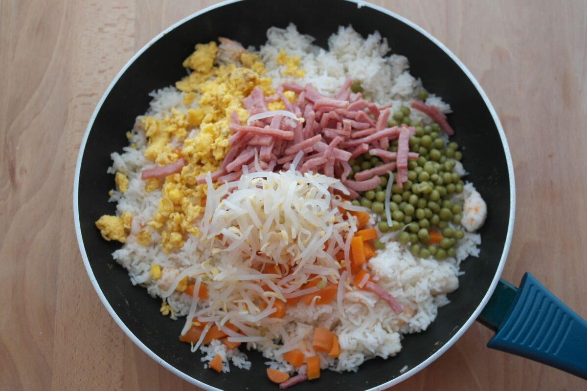 arroz frito paso 16