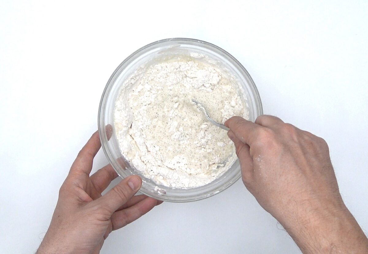 Bizcocho de dulce de leche. Receta fácil, esponjosa y deliciosa