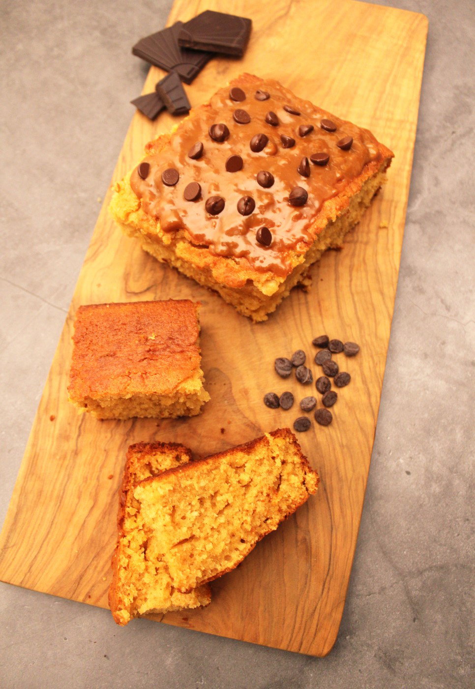 Bizcocho de dulce de leche. Receta fácil, esponjosa y deliciosa
