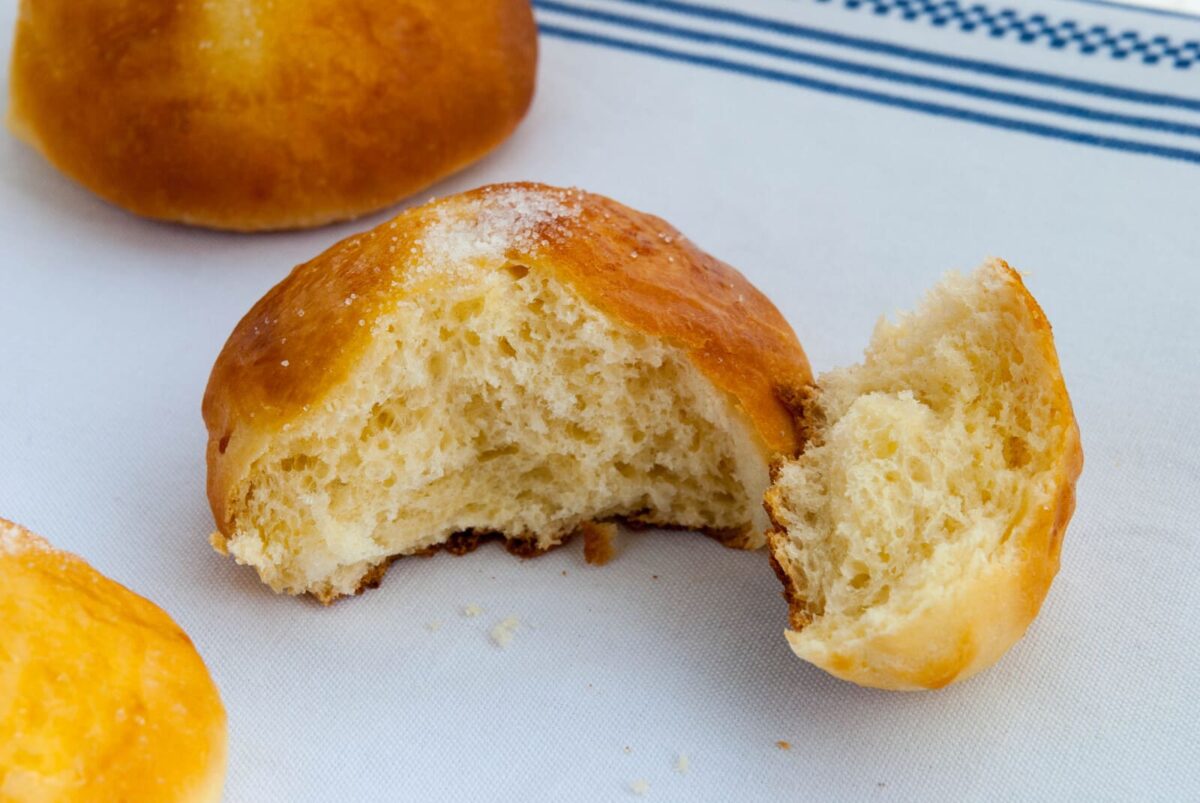 bollos de leche o suizos paso 16