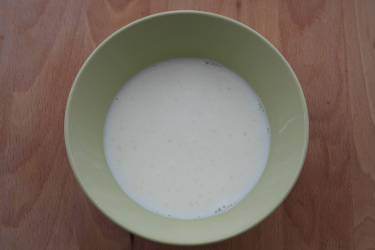 bollos de leche o suizos paso 2