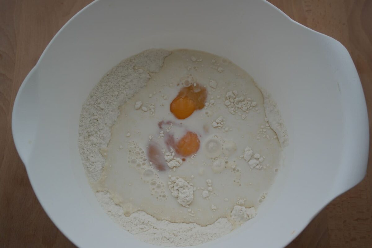 bollos de leche o suizos paso 4