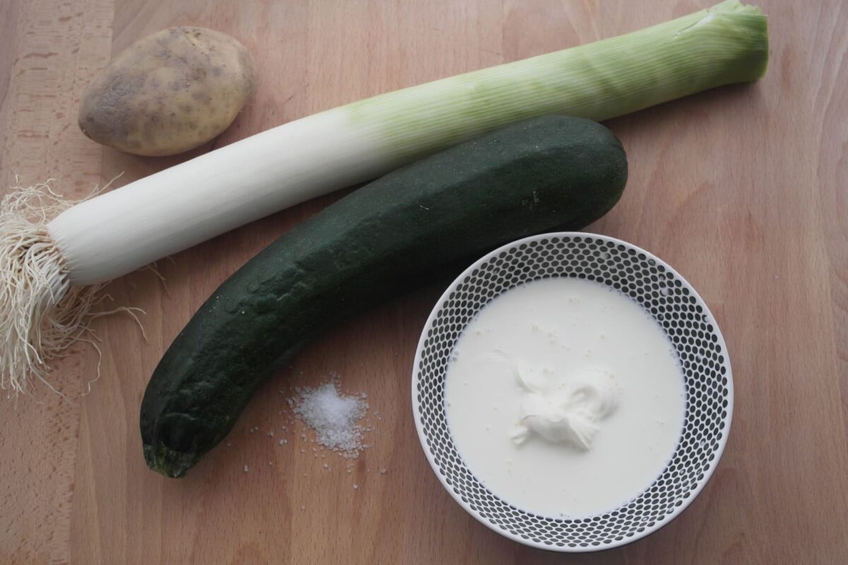 crema de puerros y calabacín paso 1