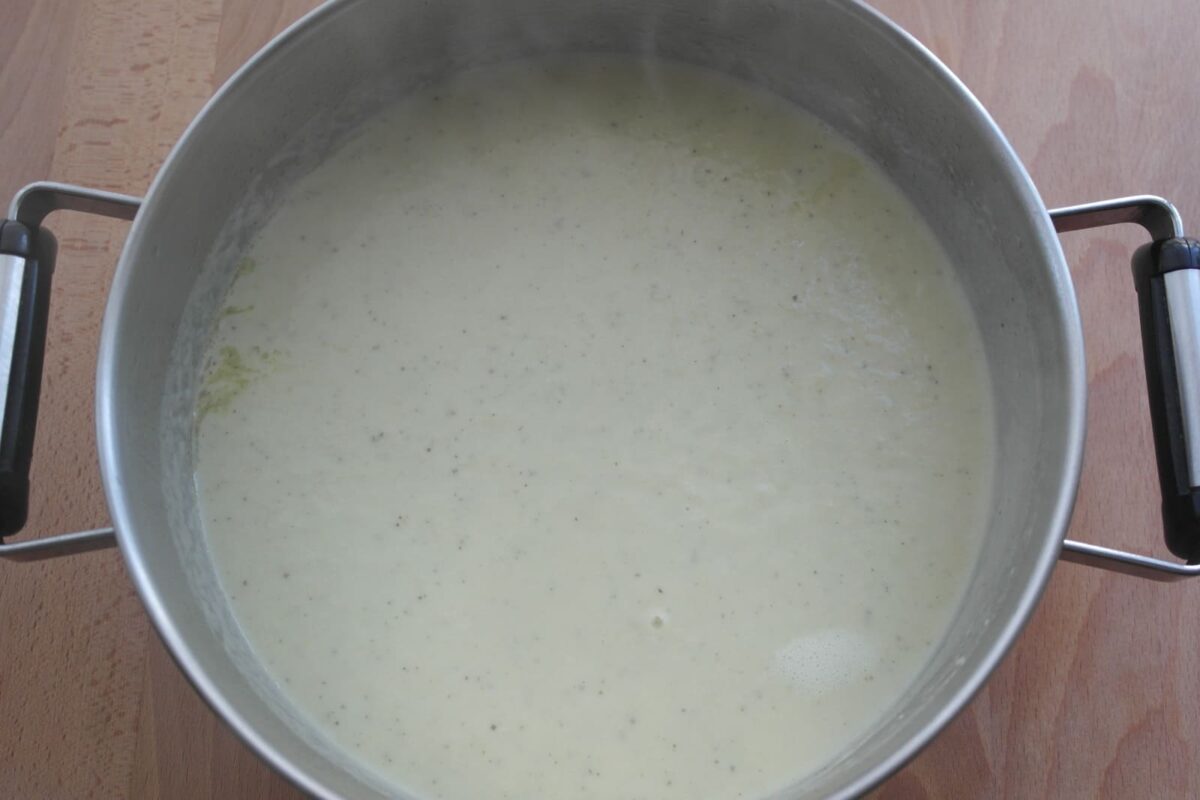 crema de puerros y calabacín paso 6