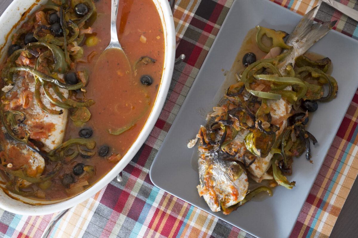 dorada al horno en salsa de aceitunas paso 24