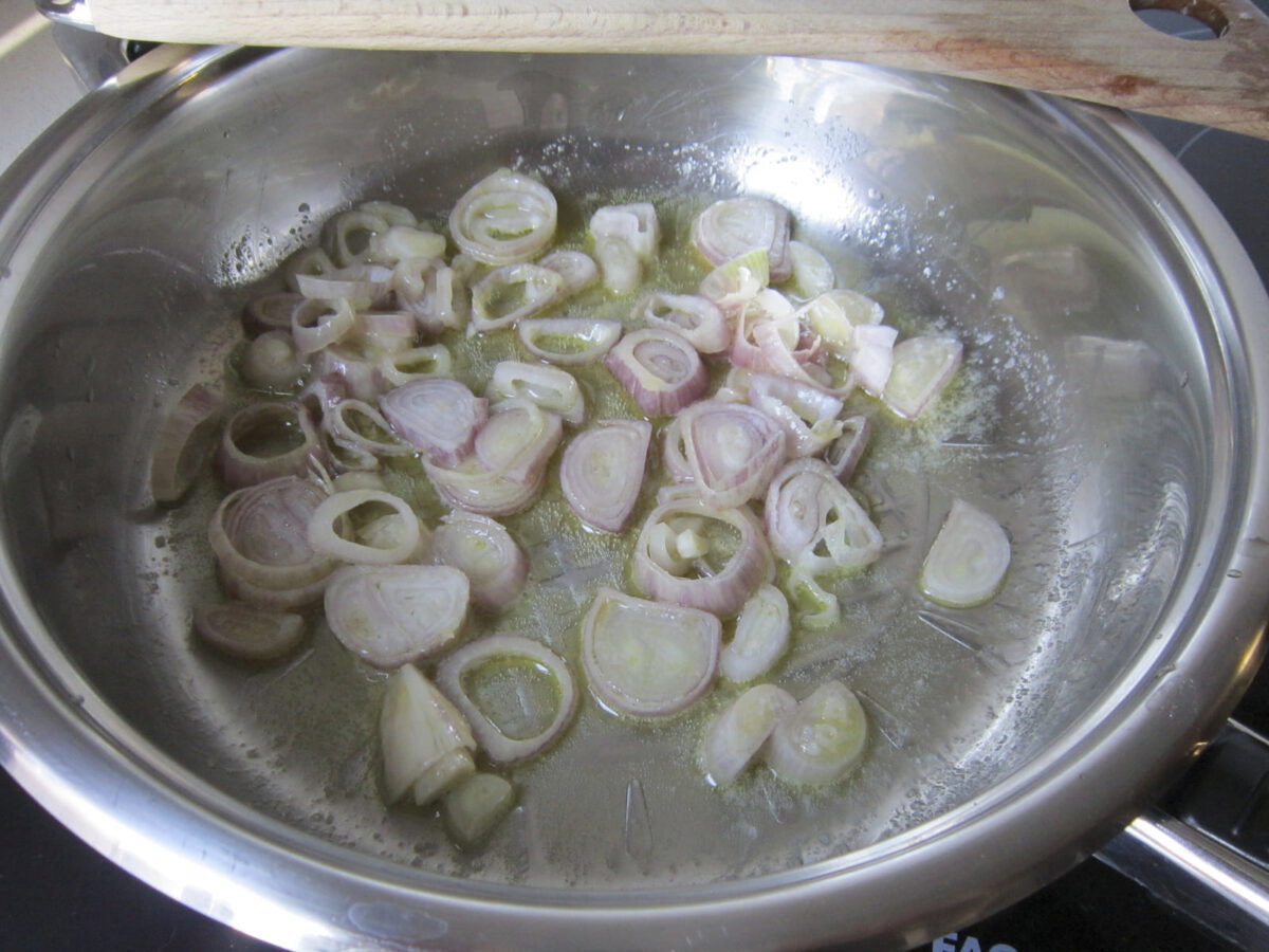 dorada al horno en salsa de aceitunas paso 6