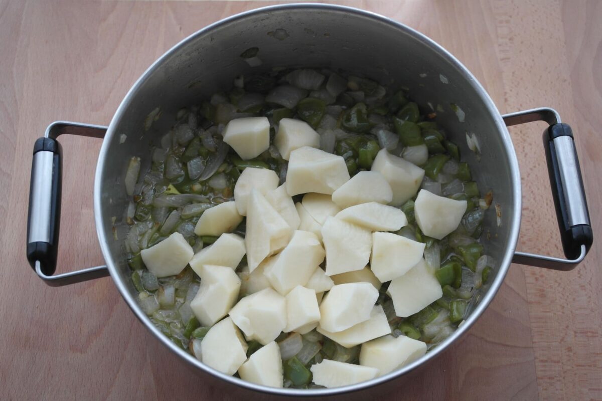 marmitako de salmón paso 11