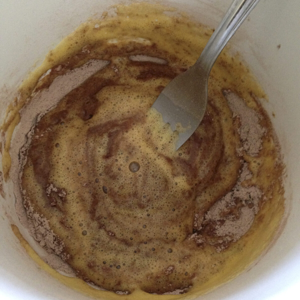 mug cake de chocolate paso 16